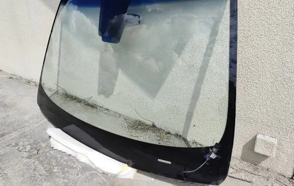 KIA Sorento Front windscreen/windshield window KIAsorentoGT