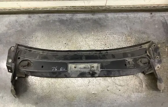 Mercedes-Benz GL X164 Radiator support slam panel A1645840526 A0019890803