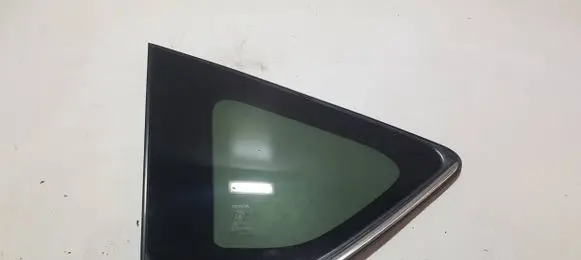 Toyota RAV 4 (XA40) Rear side window 43R005844