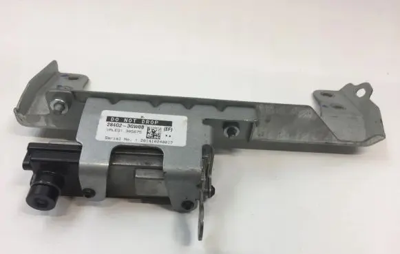 Infiniti QX70 S51 Windshield/windscreen camera 284G3