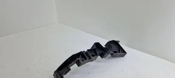 Audi Q5 SQ5 Bumper support mounting bracket corner 80A807277B