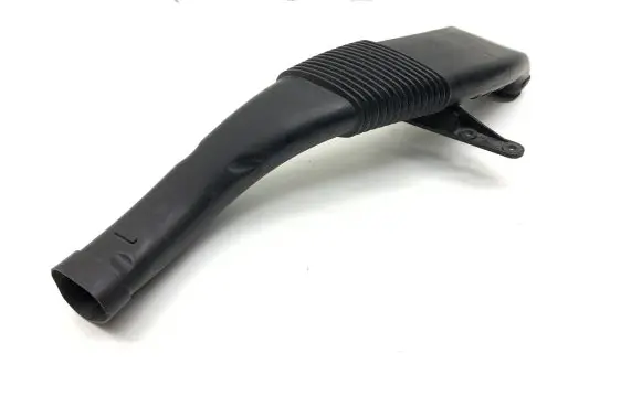 BMW X5 E70 Air intake duct part 757744703 7577447