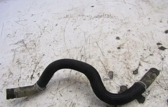 Ford Focus Engine coolant pipe/hose 1111