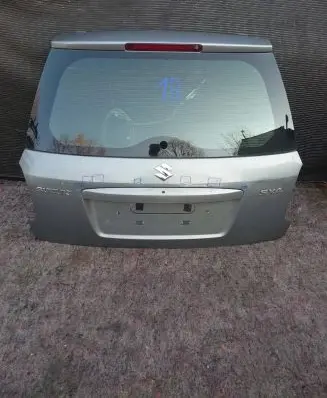 Suzuki SX4 Tailgate/trunk/boot lid