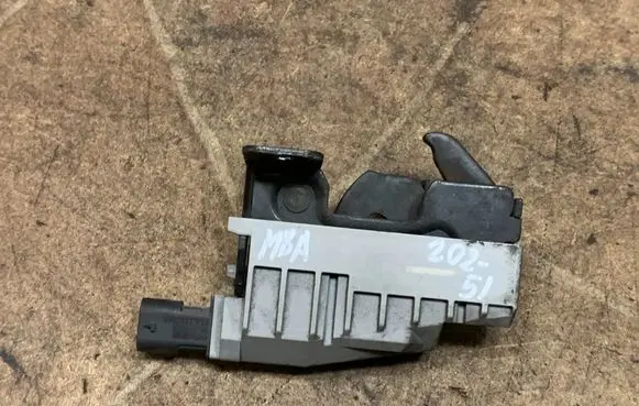 Mercedes-Benz SLK R172 Engine bonnet/hood lock/catch A2128210151