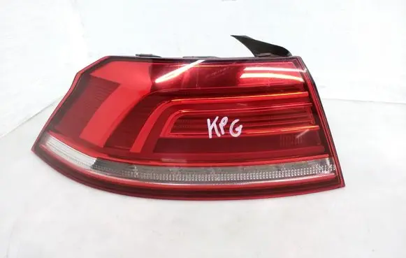 Rear/tail lights