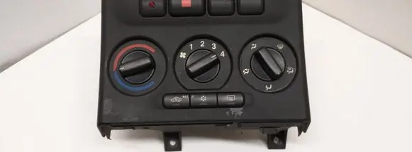 Opel Zafira B Climate control unit 90589777