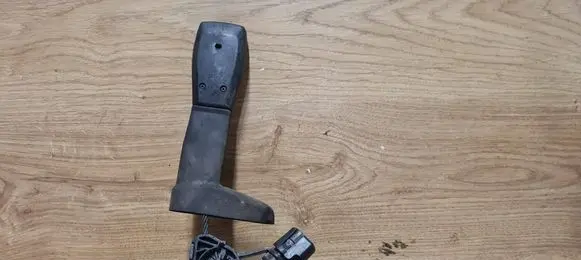 Volvo XC60 Front seatbelt buckle 6057249