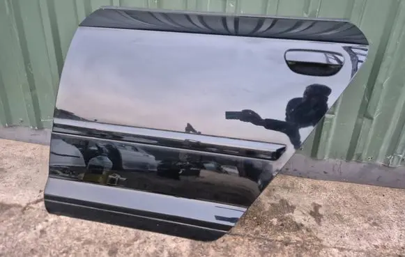 Rear door