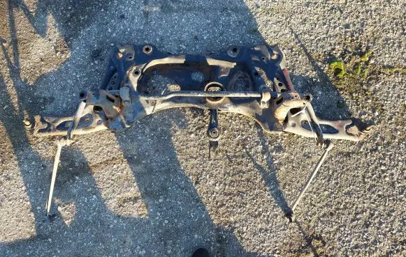Skoda Octavia Mk3 (5E) Front axle beam 