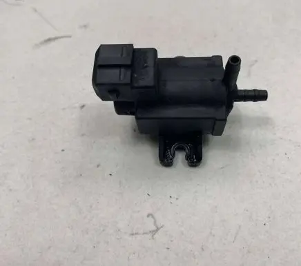 Volvo V60 Turbo solenoid valve 31219977 09T301 70261300