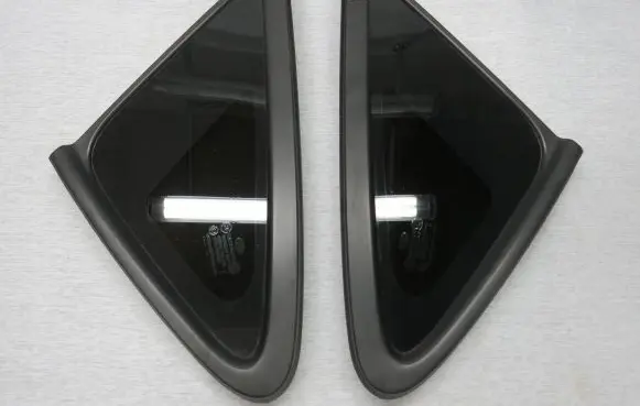 Hyundai ix35 Rear side window