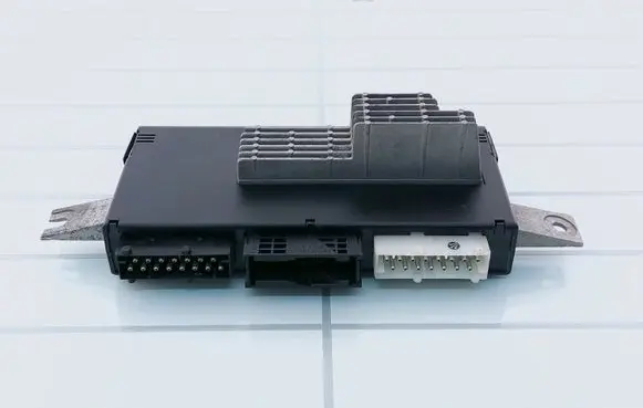 BMW 7 E38 Light module LCM 109110 4140255 61354140255
