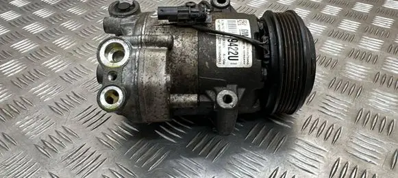Opel Zafira C Air conditioning (A/C) compressor (pump) 39029422 9422U