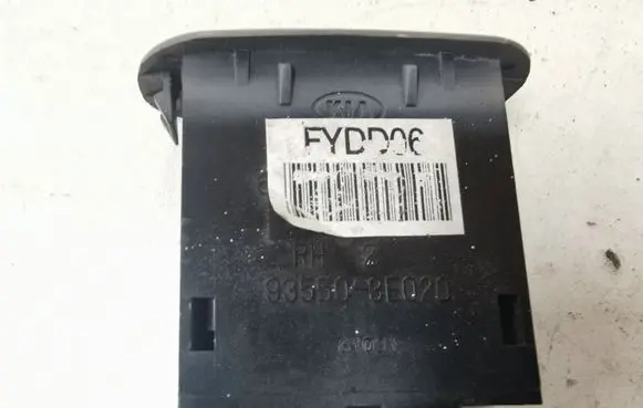 KIA Sorento Fuel tank opening switch 935503E020 FYDD06