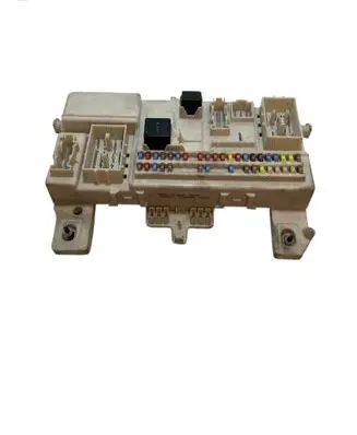 Volvo V50 Fuse module 30765471 519248306 00012659