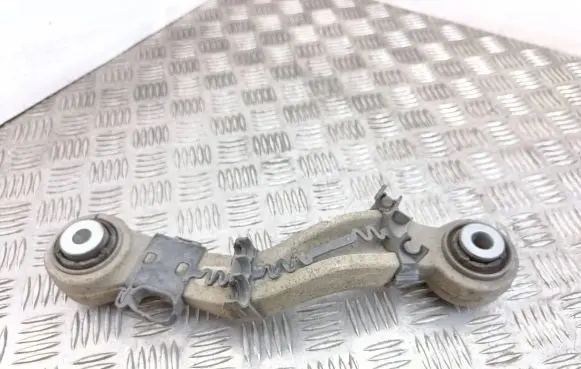 BMW 7 F01 F02 F03 F04 Rear upper control arm/wishbone