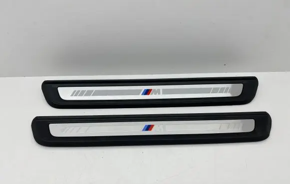 BMW M3 F80 Front door trim bar 8075021