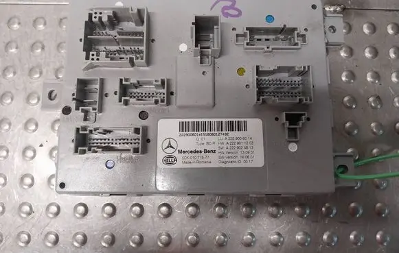 Mercedes-Benz C W205 Central body control module A2229006014