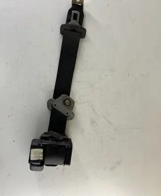 Mitsubishi Space Star Rear seatbelt MR915043 0427145