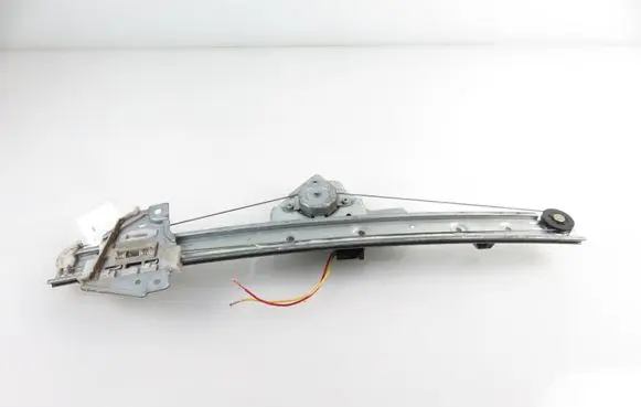Suzuki Grand Vitara II Rear door window regulator with motor 
