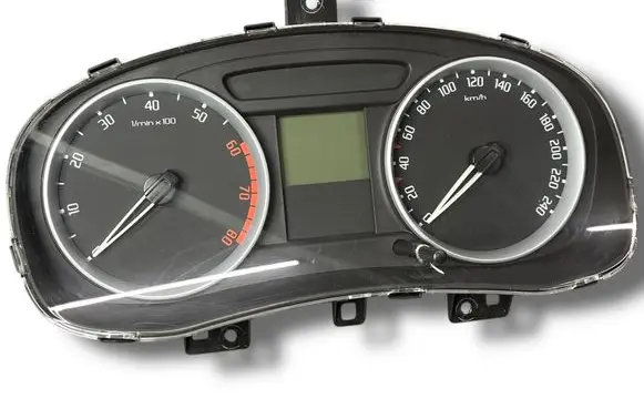 Skoda Fabia Mk1 (6Y) Clock T786 5J0920810B