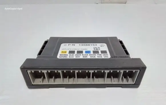 Opel Astra J Central body control module 13588153