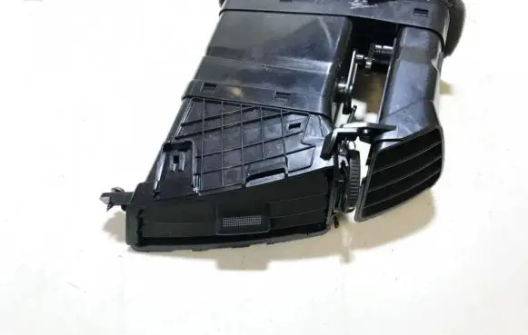 KIA Ceed Dash center air vent grill 974401h900 97440-1h900