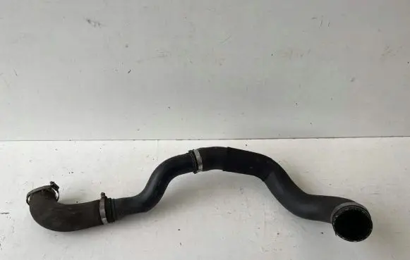 Land Rover Range Rover Sport L494 Intercooler hose/pipe FPLA6K770C