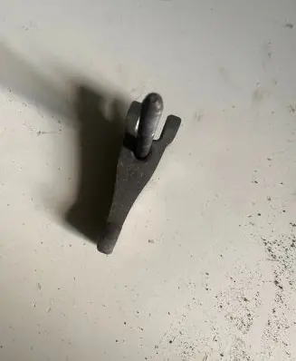 Ford Mondeo MK IV Fuel Injector clamp holder