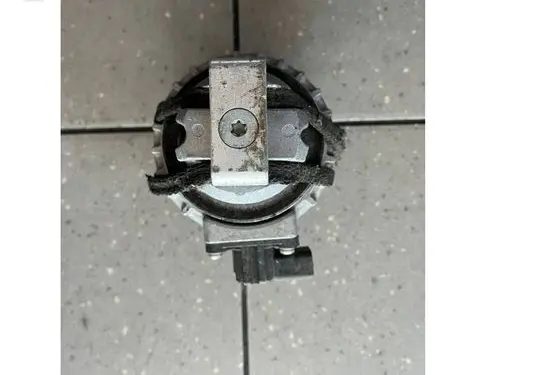 Mercedes-Benz AMG GT R190 C190 Engine mount vacuum valve A1902402300