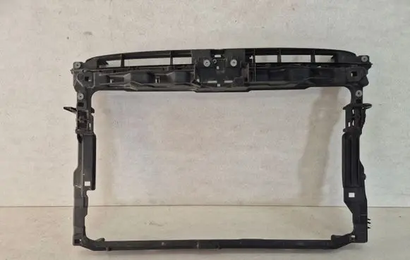 Volkswagen Golf VII Radiator support slam panel 5G0805588Q