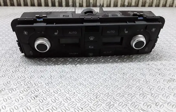 Audi A8 S8 D3 4E Climate control unit 4E0820043A