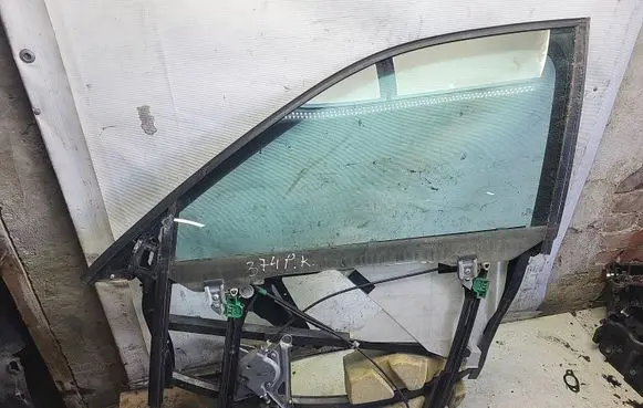 Audi A4 S4 B5 8D Front window lifting mechanism without motor 