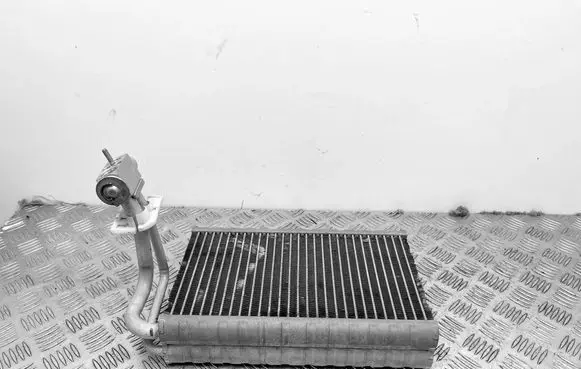 Mercedes-Benz SL R230 Heater blower radiator A2308300184 A2308300258