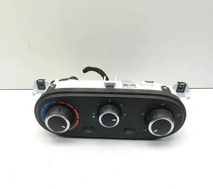 Iveco Daily 6th gen Interior fan control switch 5S9040200 MR1464317770