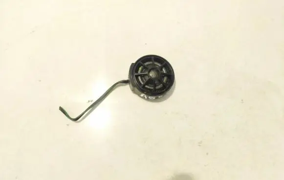 Audi A6 S6 C5 4B Front door speaker 4B0035399A 7606500049