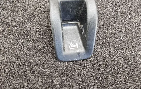 Audi A4 S4 B9 ISOFIX cover 8W0887233A