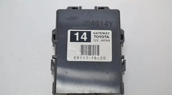 Lexus RX 330 - 350 - 400H Other devices 8911148020