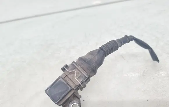 Opel Omega B1 Air pressure sensor 2244674
