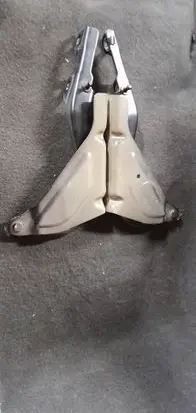 Jeep Cherokee Engine bonnet/hood hinges