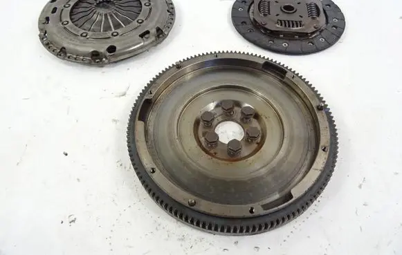 Volkswagen T-Cross Clutch set kit 04C141025N