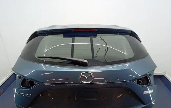Mazda 3 II Tailgate/trunk/boot lid 
