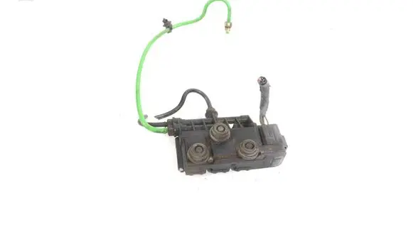 Land Rover Range Rover Sport L320 Air suspension control unit module (rear) RVH000055