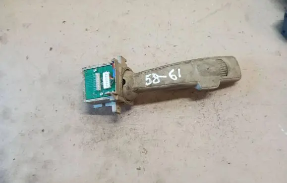 Volvo XC60 Wiper control stalk 30798463 300230AACH J6R3A