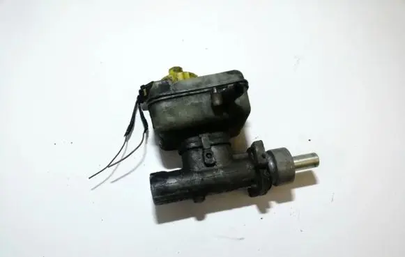 Audi A3 S3 8L Master brake cylinder 21027099