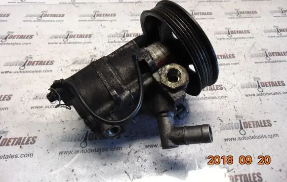 Mercedes-Benz E W210 Power steering pump A0024663201
