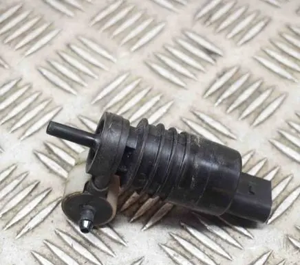Opel Mokka Windscreen/windshield washer pump 13250357