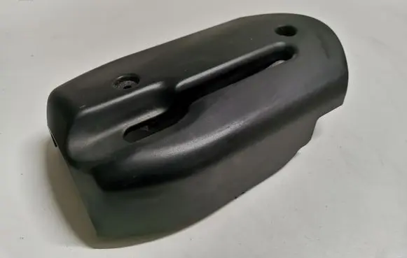 Steering wheel column trim