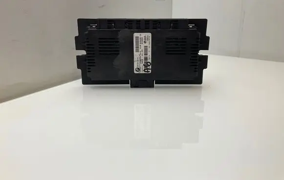 BMW 3 E90 E91 Light module LCM 9249085 9249093
